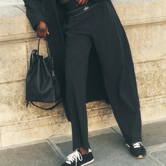 ALO BLACK REGULAR SUIT UP TROUSERS SIZE MEDIUM PRELOVED - Picture 1 of 1